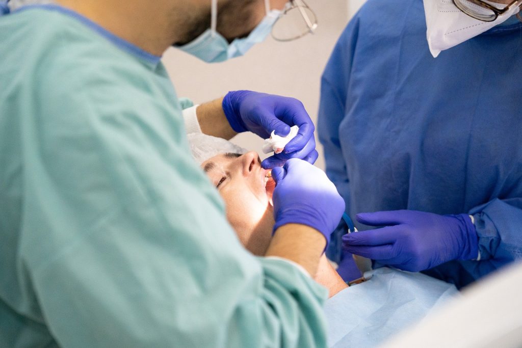 Cosmetic Dentist Melbourne