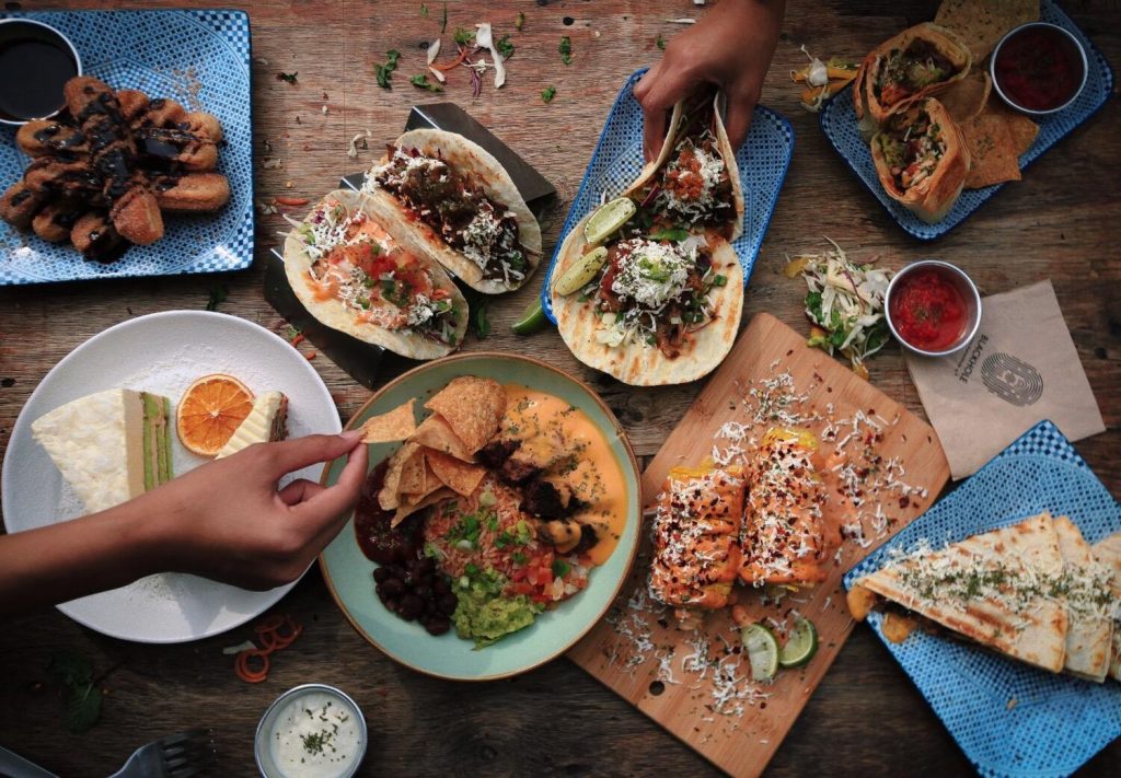 Restaurant Recommendations That Sells Halal Food in Jurong, Singapore